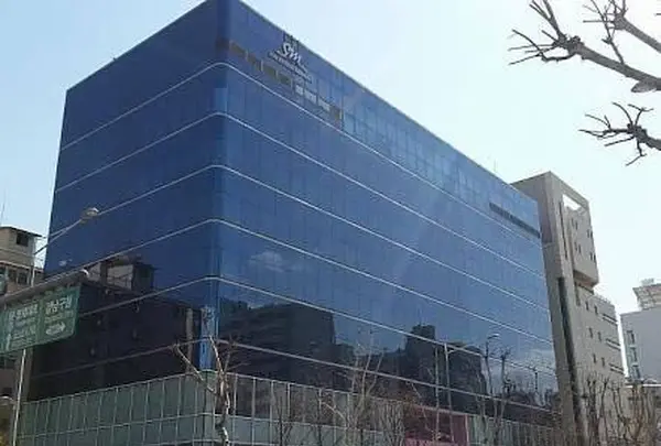 SM Entertainment 清譚事務所