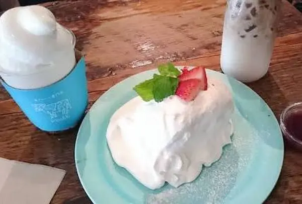 生クリーム専門店 ミルク