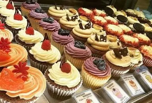 ローラズ・カップケーキ 東京 （LOLA'S Cupcakes）