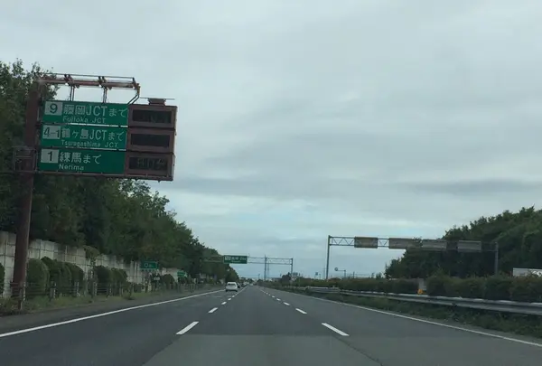 関越自動車道