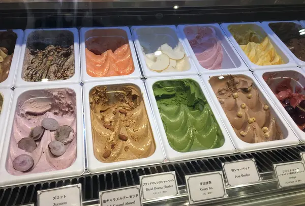 ボンジュールブラウンウォーター ルミネ新宿店