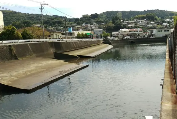 百間排水口