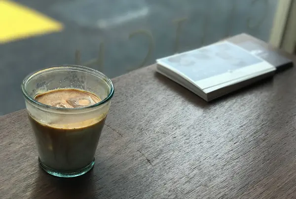 グリッチコーヒー&ロースターズ(GLITCH COFFEE&ROASTERS)