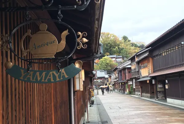 ひがし茶屋街