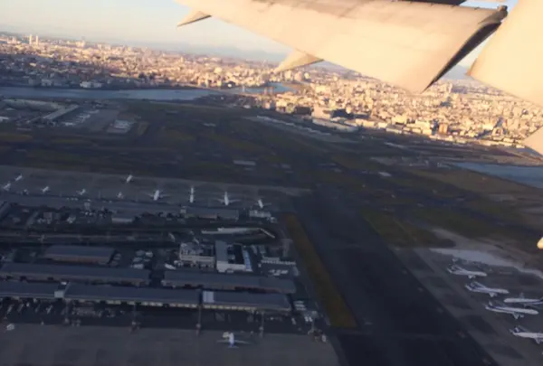 羽田空港