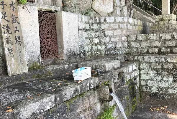 豊島唐櫃