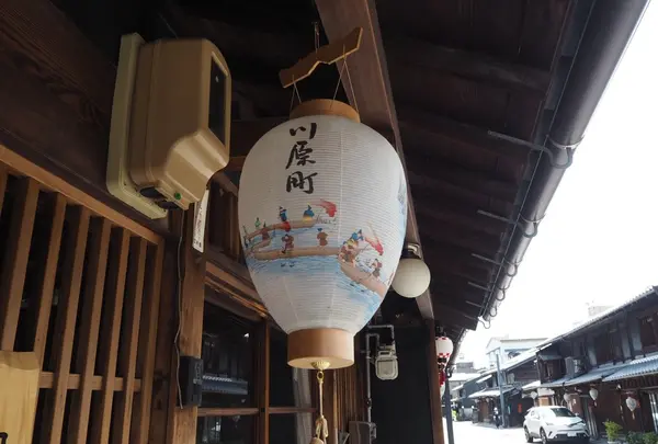 川原町の古い町並み