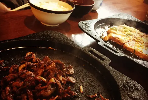 国八食堂