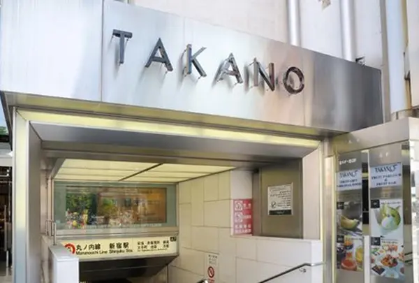新宿本店 タカノフルーツパーラー