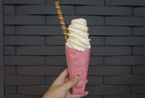 カフェ 百番や