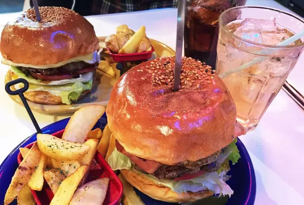 UNCHAIN DINER アンチェイン ダイナー