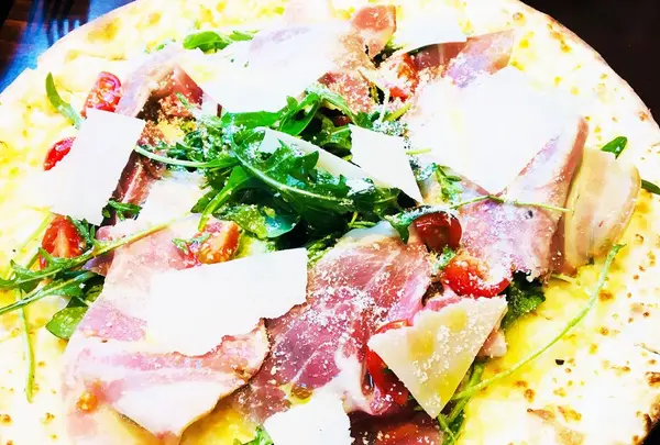 ラ ブォナ ヴィータ｜代々木駅近くのイタリア料理店
