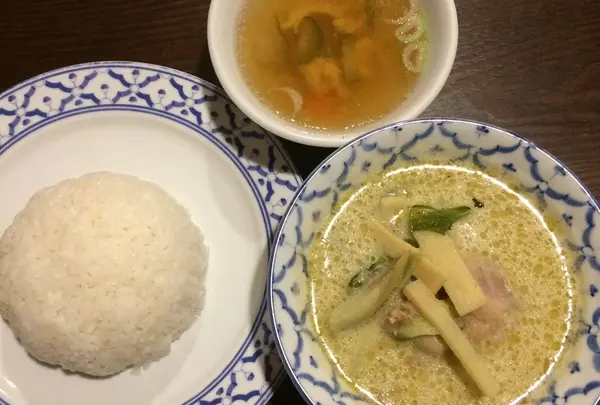 タイ国料理 チャイヤプーム