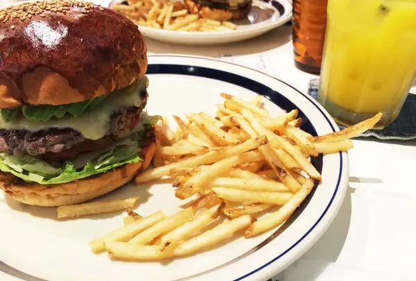 THE GREAT BURGER（ザ グレートバーガー）の写真・動画_image_295578