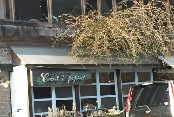 ポパンクールカフェ 箕面店