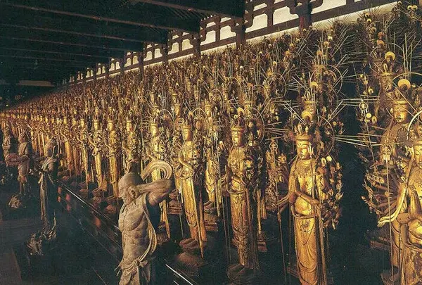 蓮華王院 三十三間堂