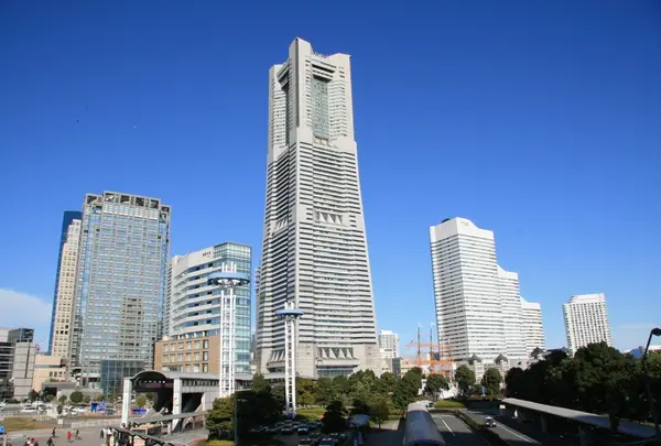 横浜ランドマークタワー
