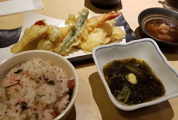 てんぷら定食 あげな ヨドバシ 博多店