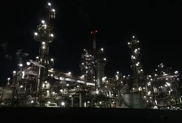 四日市の工場夜景