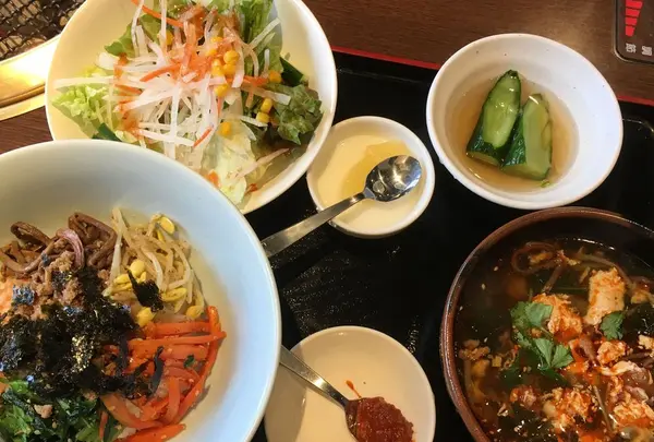 安楽亭 座間店
