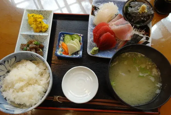 海人市場