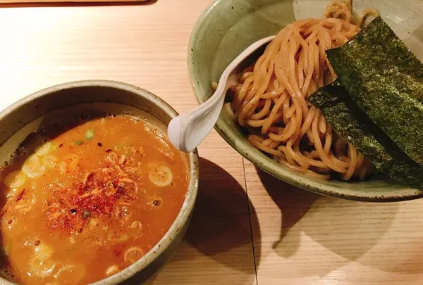 麺屋百式 権之助坂店