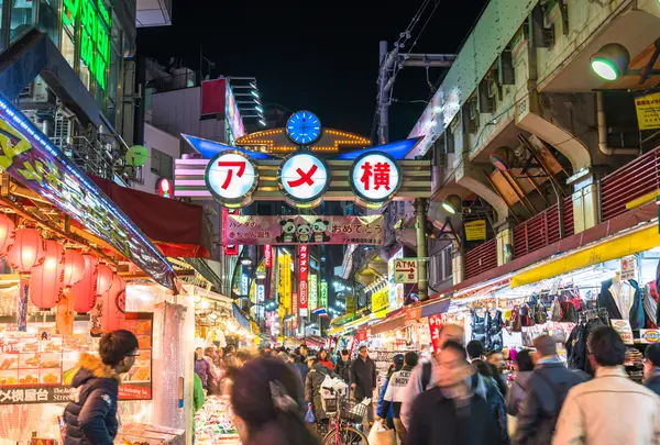 上野アメ横商店街（アメ横）