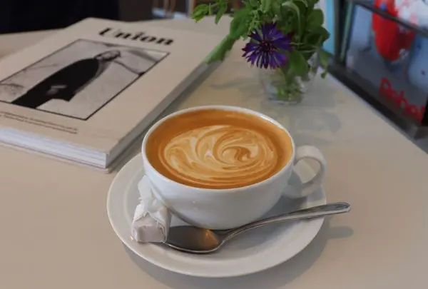 MARGARET HOWELL SHOP ＆ CAFE 吉祥寺
