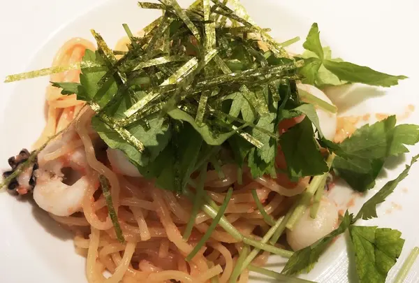 元祖 壁の穴 新宿西口店