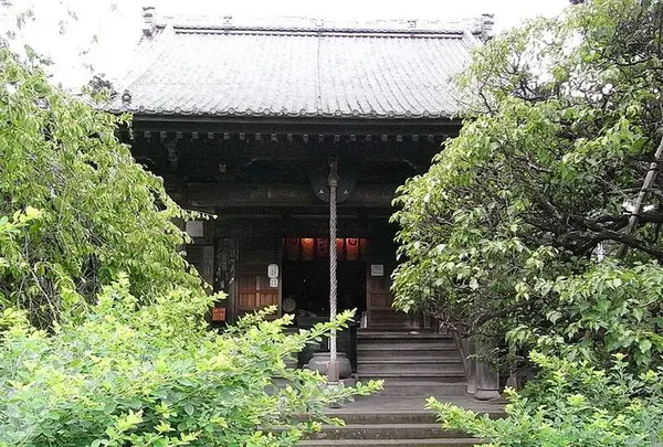 宝戒寺