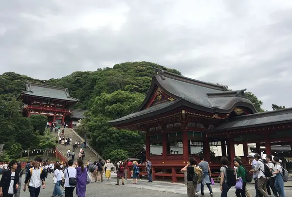 鶴岡八幡宮