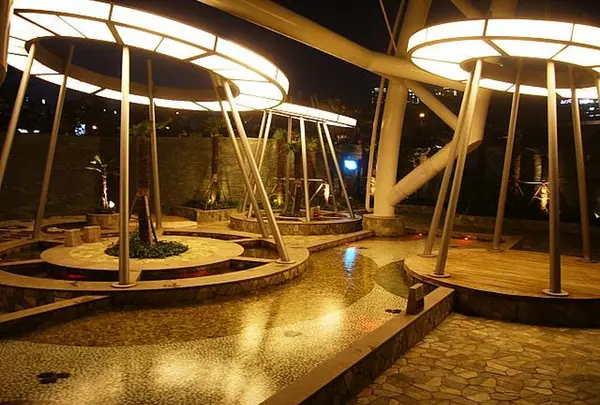 新世界スパランド