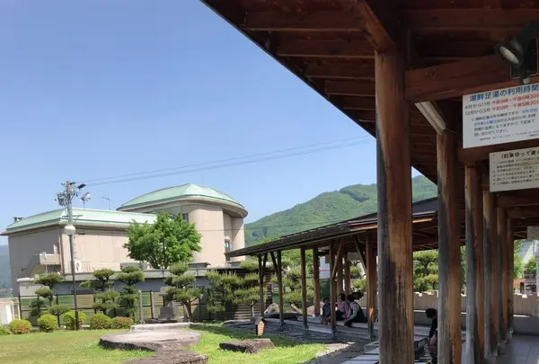 諏訪市湖畔公園