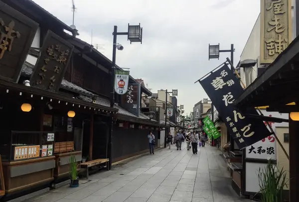 柴又帝釈天参道