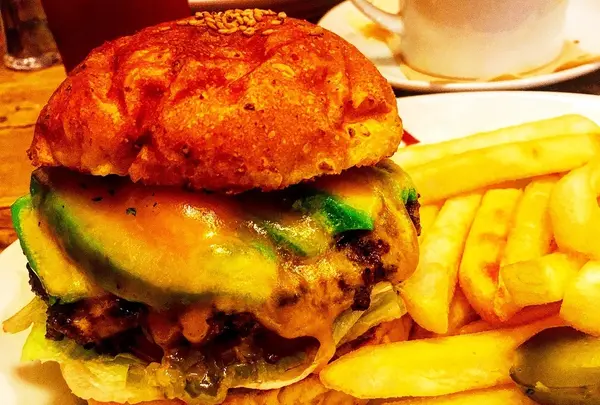 GRILL BURGER CLUB SASA