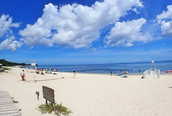 ウッパマビーチ