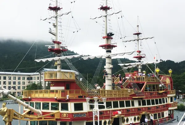 箱根海賊船