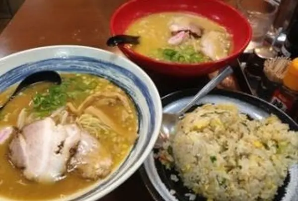 二代目よなきや