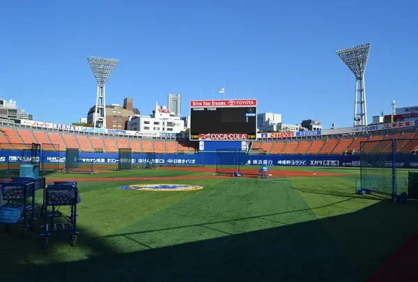 横浜スタジアム