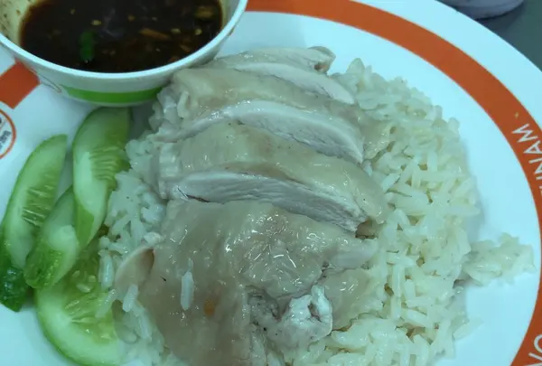 クワン・ヘン チキンライス