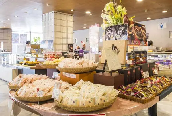 もりもと本店