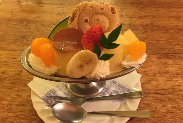 トリアノン 大久保店