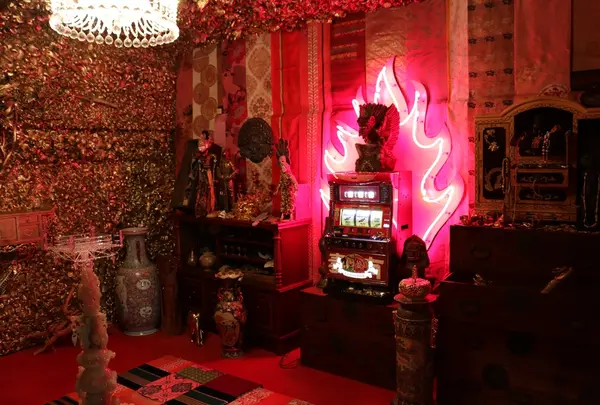 黄金の遊技場