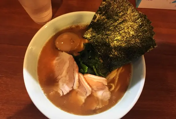 横浜家系ラーメン侍