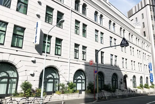 日証館