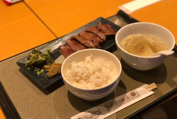 伊達の牛たん本舗 仙台駅3階 牛たん通り店