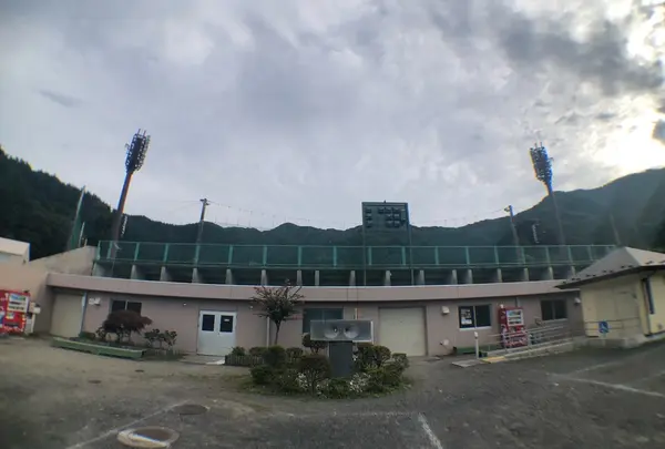 平田公園野球場・クラブハウス