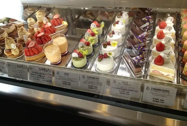 PATISSERIE OFUKU （パティスリー オフク）