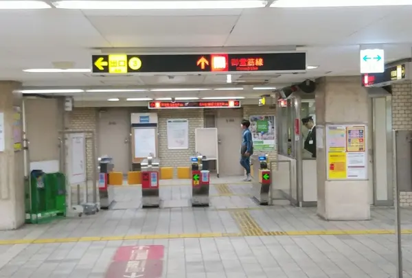 動物園前駅