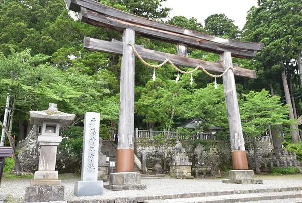 戸隠神社
